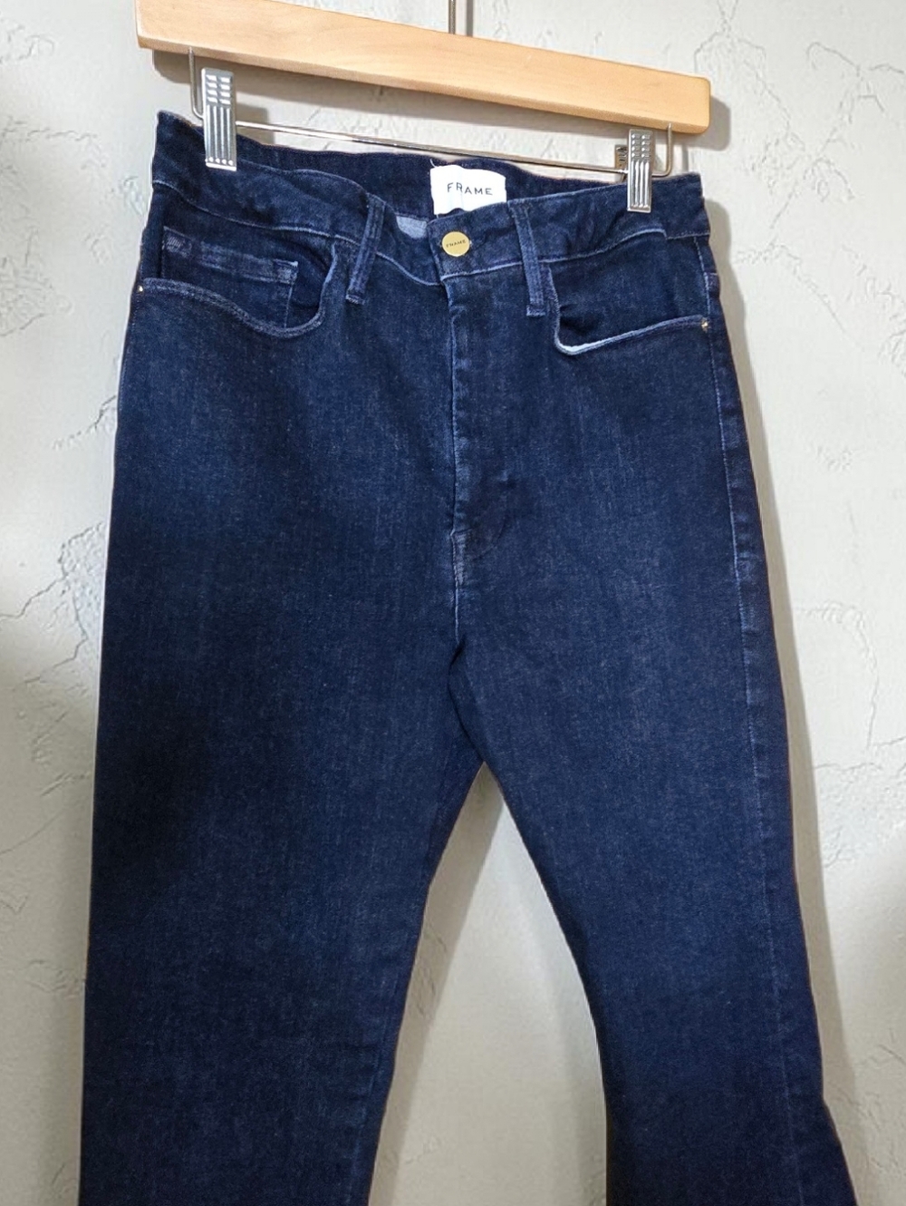 Frame Le One Flare Jeans in Keller Size 2 - 34" Inseam Long Dark Wash - Picture 3 of 12